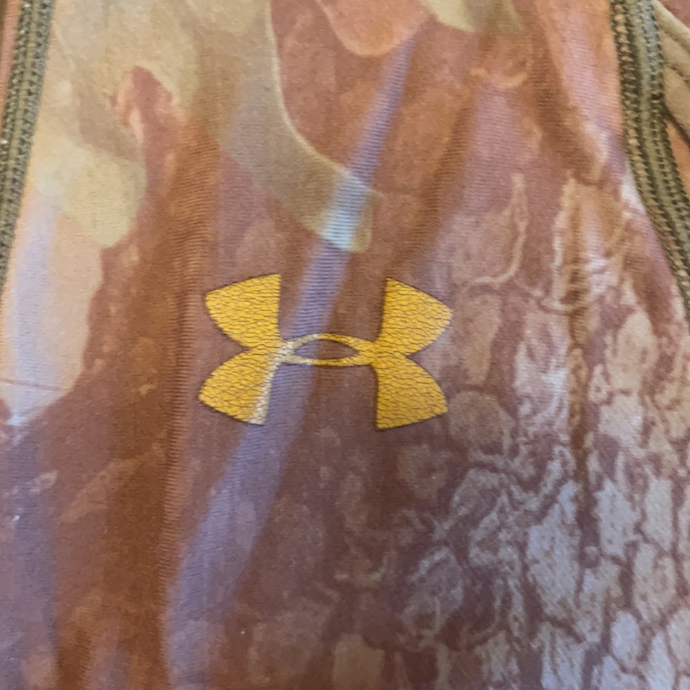 Medium Under Armor Base Layer Pants. - image 2